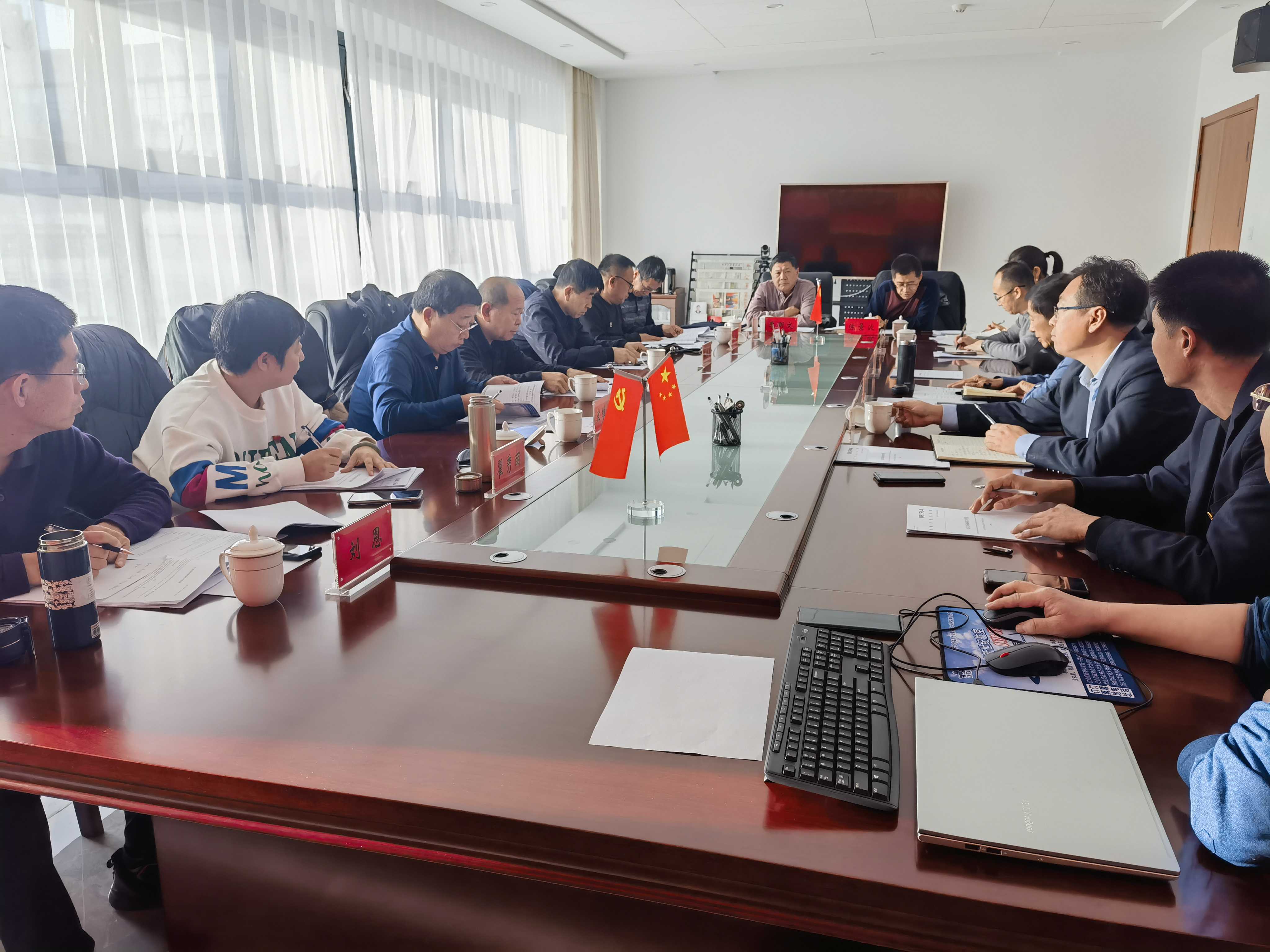 赤峰市林业科学研究所4项标准通过审定2.jpg
